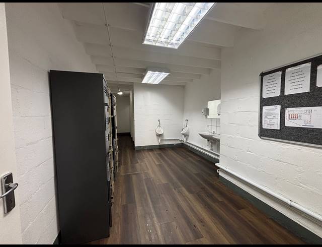 912M² WAREHOUSE TO LET IN BEACONVALE